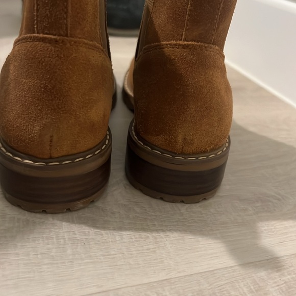 Suede brand new without tags Steve Madden booties - Picture 4 of 7